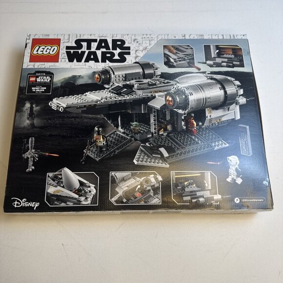 LEGO Star Wars: The Razor Crest (75292) - Picture 2 of 2